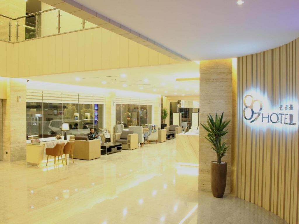 89 Hotel Batam Nagoya Exteriér fotografie
