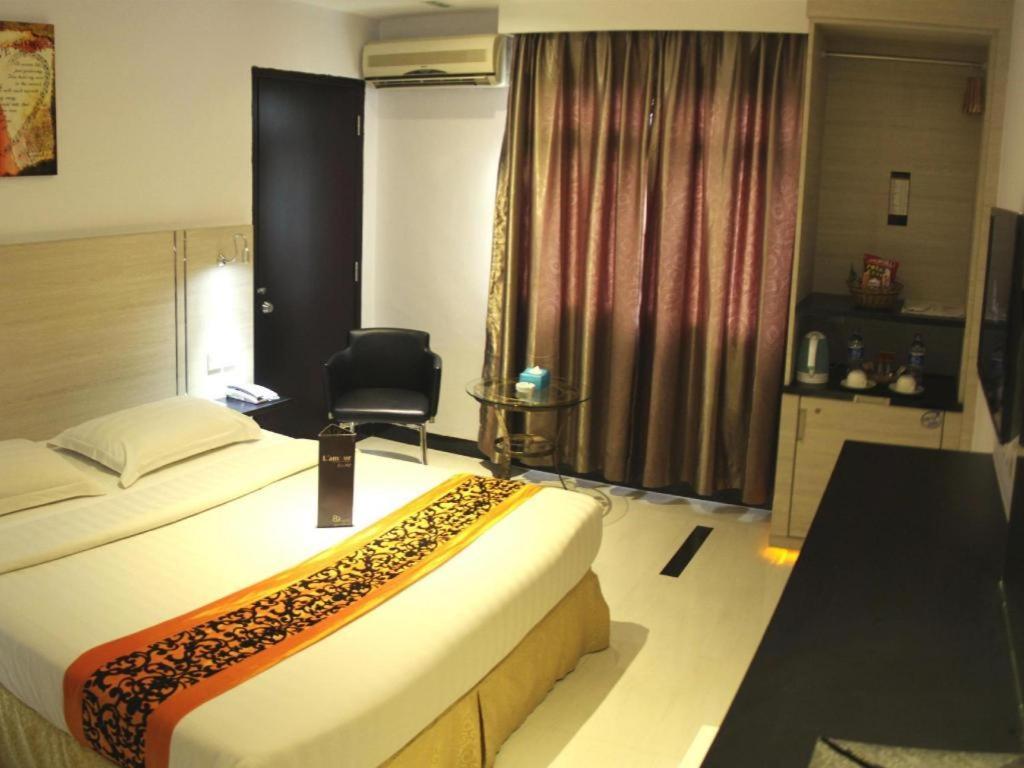 89 Hotel Batam Nagoya Exteriér fotografie